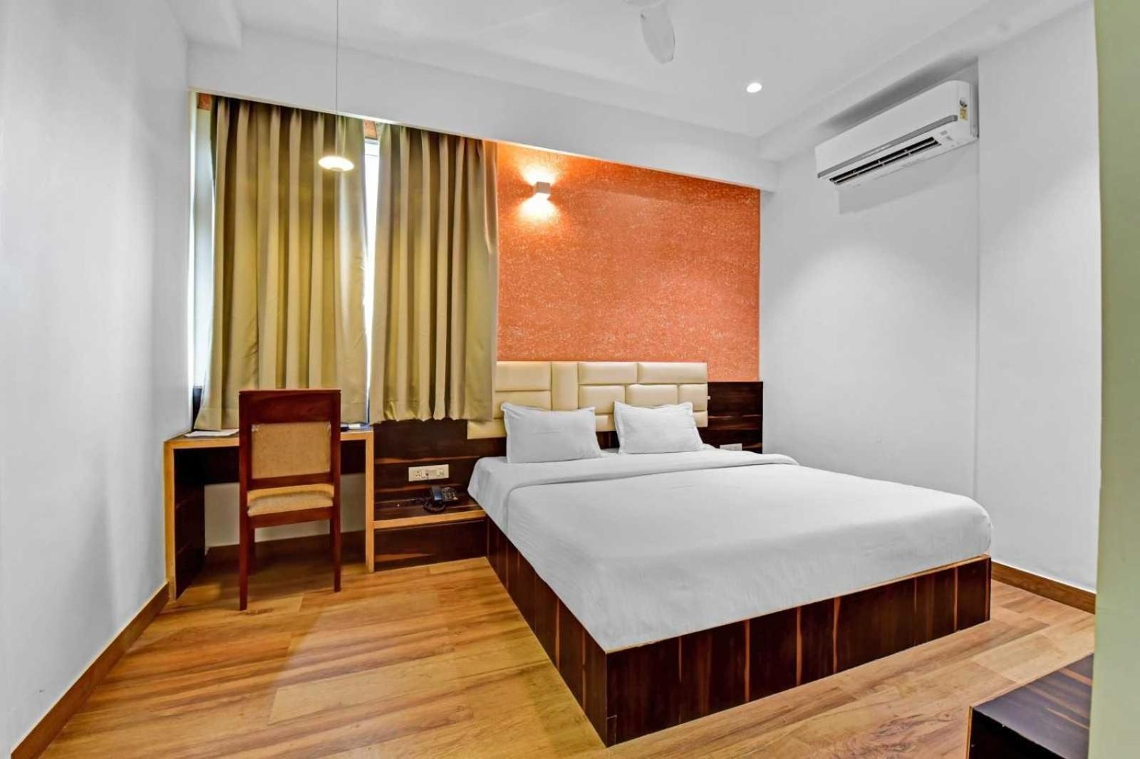 Collection O Hotel Karma Inn Jaipur Buitenkant foto