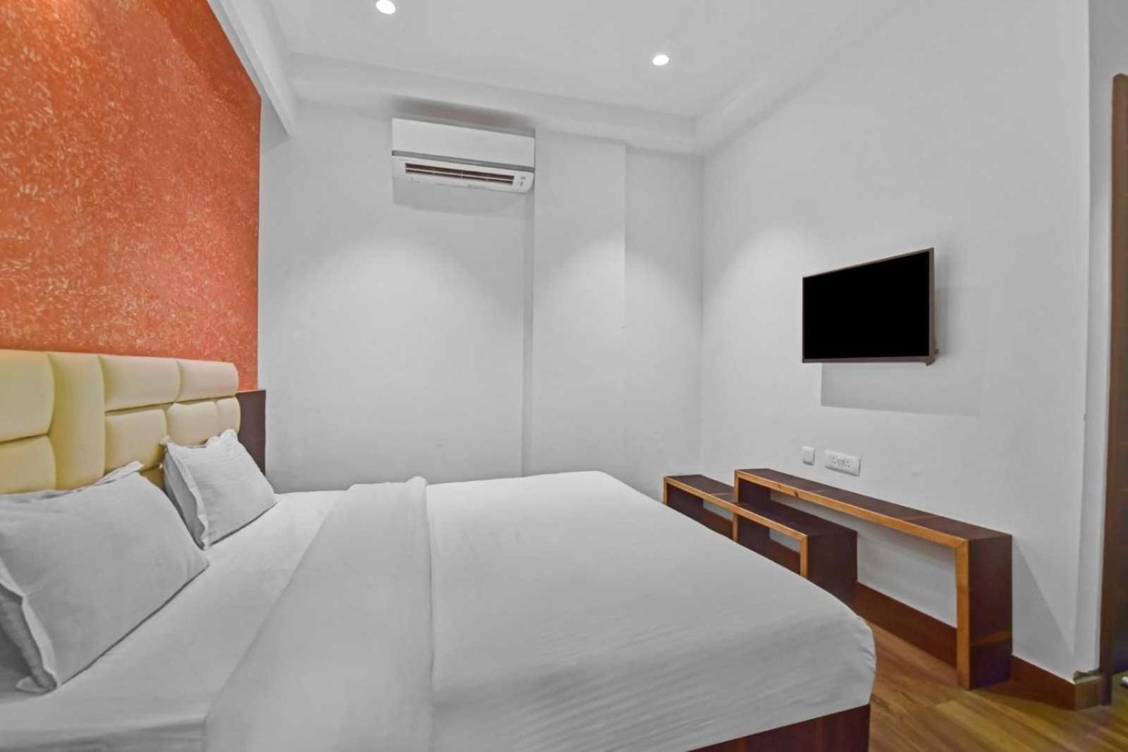 Collection O Hotel Karma Inn Jaipur Buitenkant foto